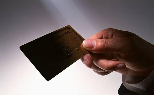 现在的社会，用信用卡有什么好处？